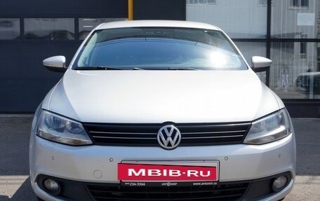 Volkswagen Jetta VI, 2012 год, 950 000 рублей, 2 фотография