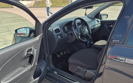 Volkswagen Polo VI (EU Market), 2016 год, 995 000 рублей, 4 фотография