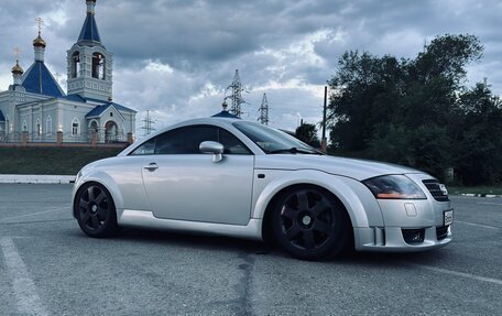 Audi TT, 1999 год, 900 000 рублей, 3 фотография