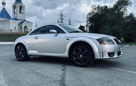 Audi TT, 1999 год, 900 000 рублей, 4 фотография