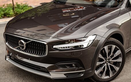 Volvo V90 Cross Country I рестайлинг, 2021 год, 6 500 000 рублей, 2 фотография
