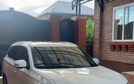 Mitsubishi Outlander III рестайлинг 3, 2022 год, 2 490 000 рублей, 2 фотография