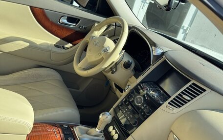 Infiniti FX II, 2011 год, 2 300 000 рублей, 12 фотография