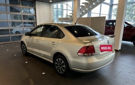 Volkswagen Polo VI (EU Market), 2011 год, 575 000 рублей, 5 фотография