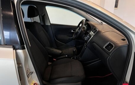 Volkswagen Polo VI (EU Market), 2011 год, 575 000 рублей, 29 фотография