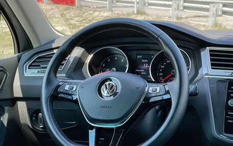 Volkswagen Tiguan II, 2019 год, 3 097 000 рублей, 15 фотография