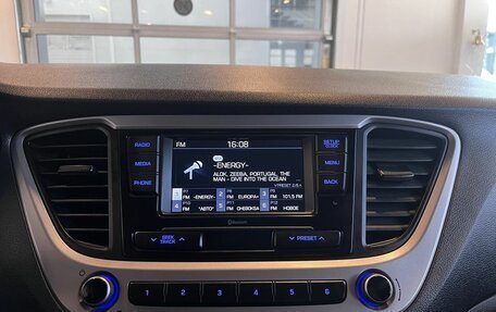 Hyundai Solaris II рестайлинг, 2018 год, 1 390 000 рублей, 14 фотография