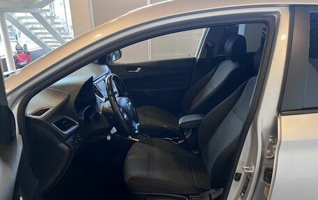 Hyundai Solaris II рестайлинг, 2018 год, 1 390 000 рублей, 16 фотография