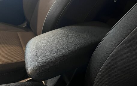Hyundai Solaris II рестайлинг, 2018 год, 1 390 000 рублей, 33 фотография