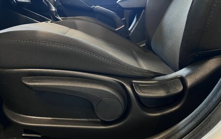Hyundai Solaris II рестайлинг, 2018 год, 1 390 000 рублей, 34 фотография