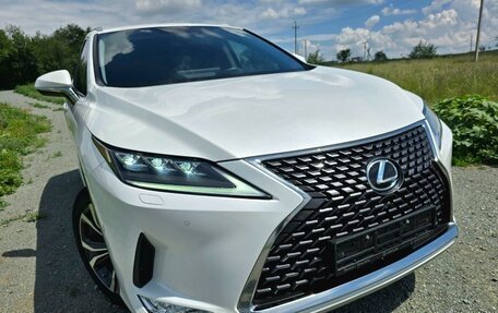 Lexus RX IV рестайлинг, 2021 год, 5 300 000 рублей, 8 фотография