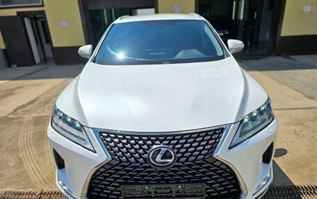 Lexus RX IV рестайлинг, 2021 год, 5 300 000 рублей, 9 фотография