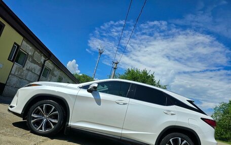 Lexus RX IV рестайлинг, 2021 год, 5 300 000 рублей, 14 фотография