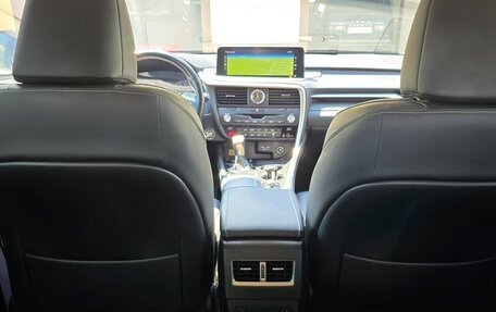 Lexus RX IV рестайлинг, 2021 год, 5 300 000 рублей, 20 фотография