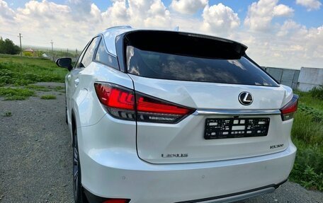 Lexus RX IV рестайлинг, 2021 год, 5 300 000 рублей, 17 фотография