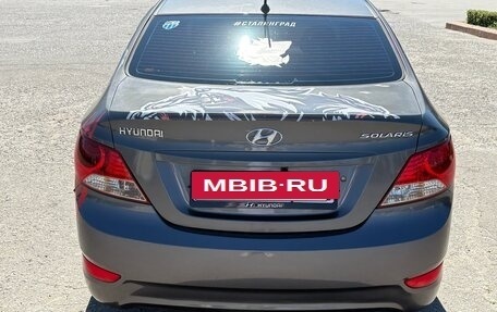 Hyundai Solaris II рестайлинг, 2012 год, 700 000 рублей, 4 фотография
