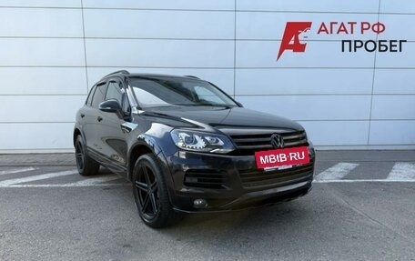 Volkswagen Touareg III, 2013 год, 1 980 000 рублей, 3 фотография