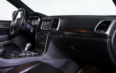 Jeep Grand Cherokee, 2018 год, 3 600 000 рублей, 11 фотография