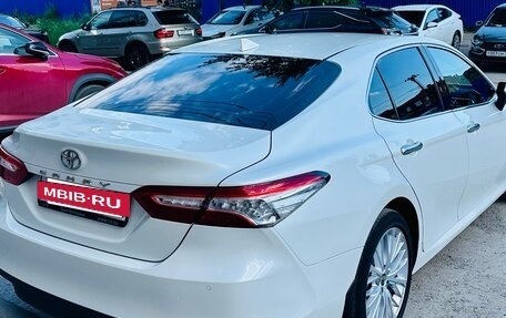 Toyota Camry, 2019 год, 3 300 000 рублей, 5 фотография