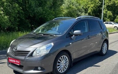 Toyota Verso I, 2012 год, 1 050 000 рублей, 1 фотография
