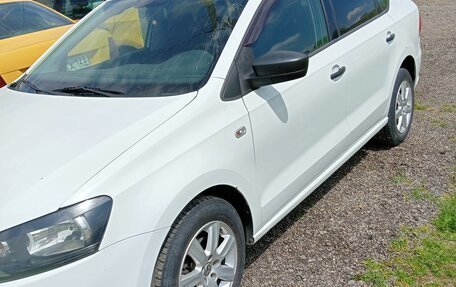 Volkswagen Polo VI (EU Market), 2014 год, 750 000 рублей, 4 фотография