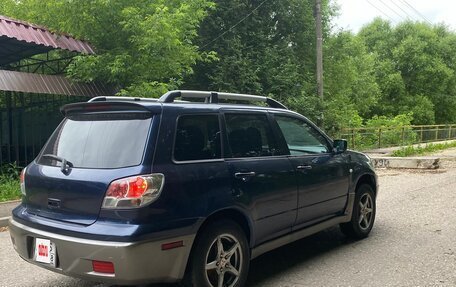 Mitsubishi Outlander III рестайлинг 3, 2002 год, 285 000 рублей, 2 фотография