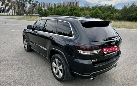 Jeep Grand Cherokee, 2013 год, 2 300 000 рублей, 2 фотография