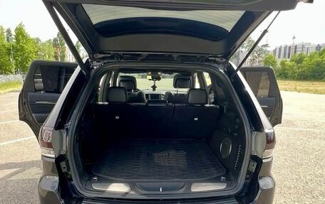 Jeep Grand Cherokee, 2013 год, 2 300 000 рублей, 12 фотография