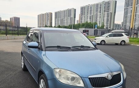 Skoda Fabia II, 2008 год, 570 000 рублей, 2 фотография