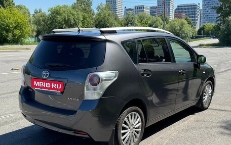 Toyota Verso I, 2012 год, 1 050 000 рублей, 4 фотография