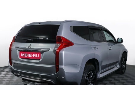 Mitsubishi Pajero Sport III рестайлинг, 2018 год, 2 390 000 рублей, 6 фотография