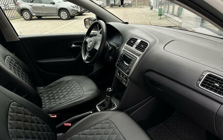 Volkswagen Polo VI (EU Market), 2013 год, 599 000 рублей, 17 фотография