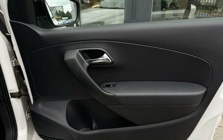 Volkswagen Polo VI (EU Market), 2013 год, 599 000 рублей, 16 фотография