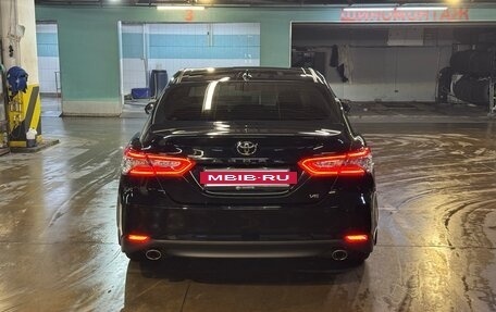 Toyota Camry, 2022 год, 3 000 000 рублей, 6 фотография