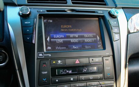 Toyota Camry, 2017 год, 2 390 000 рублей, 15 фотография