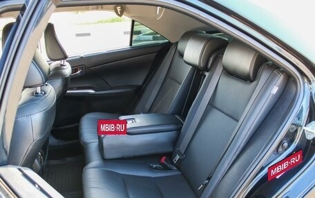 Toyota Camry, 2017 год, 2 390 000 рублей, 8 фотография