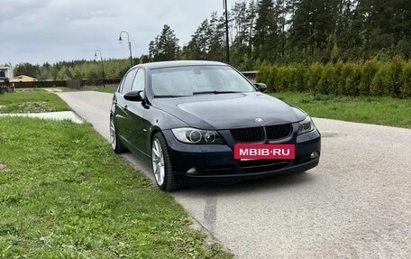 BMW 3 серия, 2006 год, 1 150 000 рублей, 2 фотография