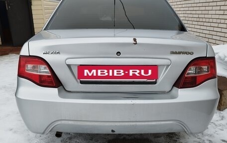 Daewoo Nexia I рестайлинг, 2011 год, 250 000 рублей, 3 фотография