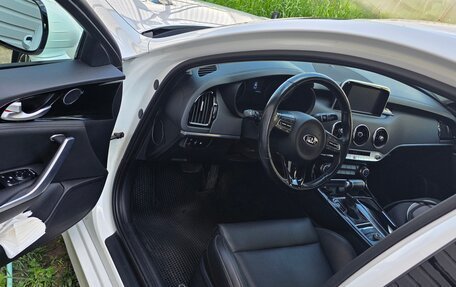 KIA Stinger I, 2019 год, 2 320 000 рублей, 10 фотография