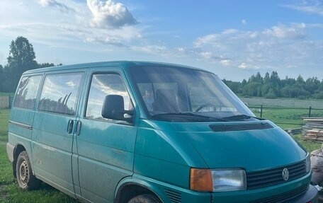 Volkswagen Transporter T4, 2001 год, 450 000 рублей, 2 фотография