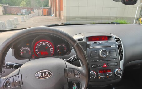 KIA cee'd I рестайлинг, 2011 год, 890 000 рублей, 11 фотография