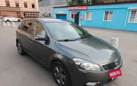 KIA cee'd I рестайлинг, 2011 год, 890 000 рублей, 3 фотография