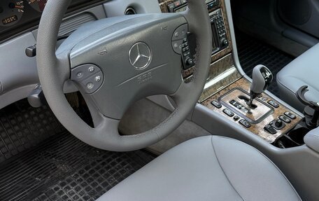 Mercedes-Benz E-Класс, 2001 год, 1 750 000 рублей, 13 фотография