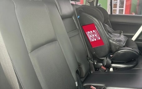 Toyota Land Cruiser Prado 150 рестайлинг 2, 2021 год, 7 000 000 рублей, 13 фотография