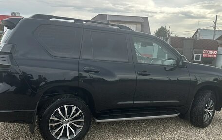 Toyota Land Cruiser Prado 150 рестайлинг 2, 2021 год, 7 000 000 рублей, 20 фотография