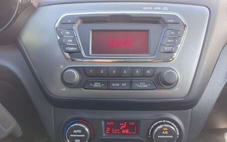 KIA Rio III рестайлинг, 2014 год, 930 000 рублей, 23 фотография