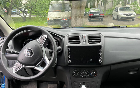 Renault Sandero II рестайлинг, 2018 год, 1 020 000 рублей, 4 фотография