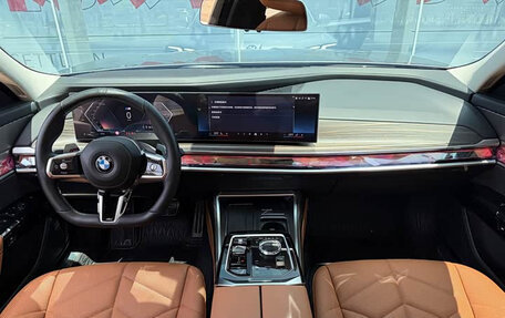 BMW 7 серия, 2024 год, 10 302 006 рублей, 8 фотография