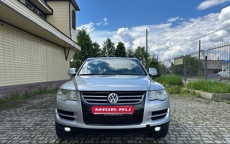 Volkswagen Touareg III, 2008 год, 1 100 000 рублей, 1 фотография
