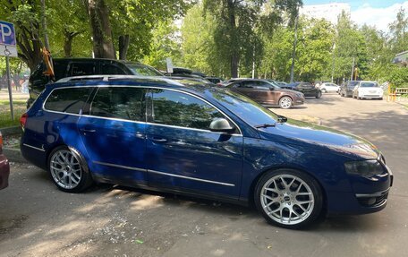 Volkswagen Passat B6, 2008 год, 1 050 000 рублей, 2 фотография